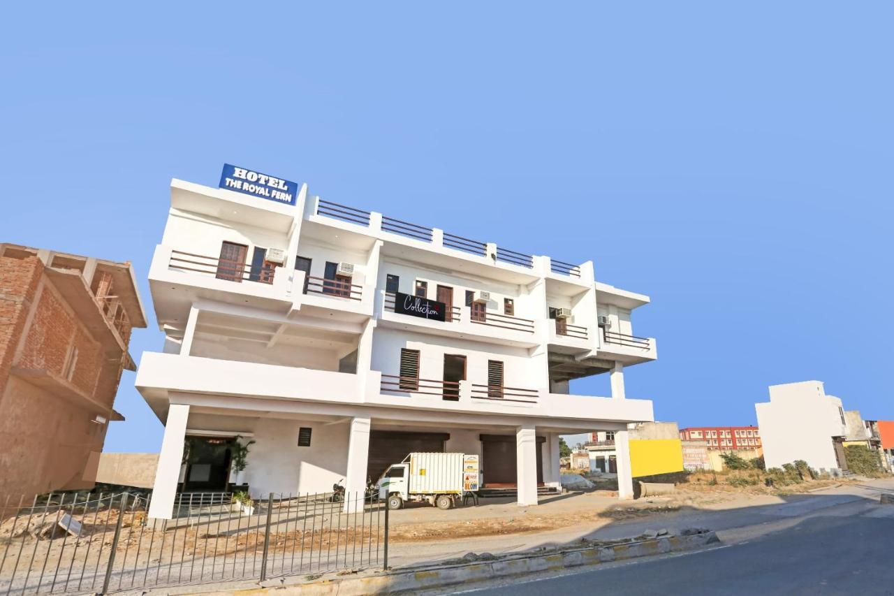 Collection O The Royal Fern Hotel Farrukhnagar ภายนอก รูปภาพ