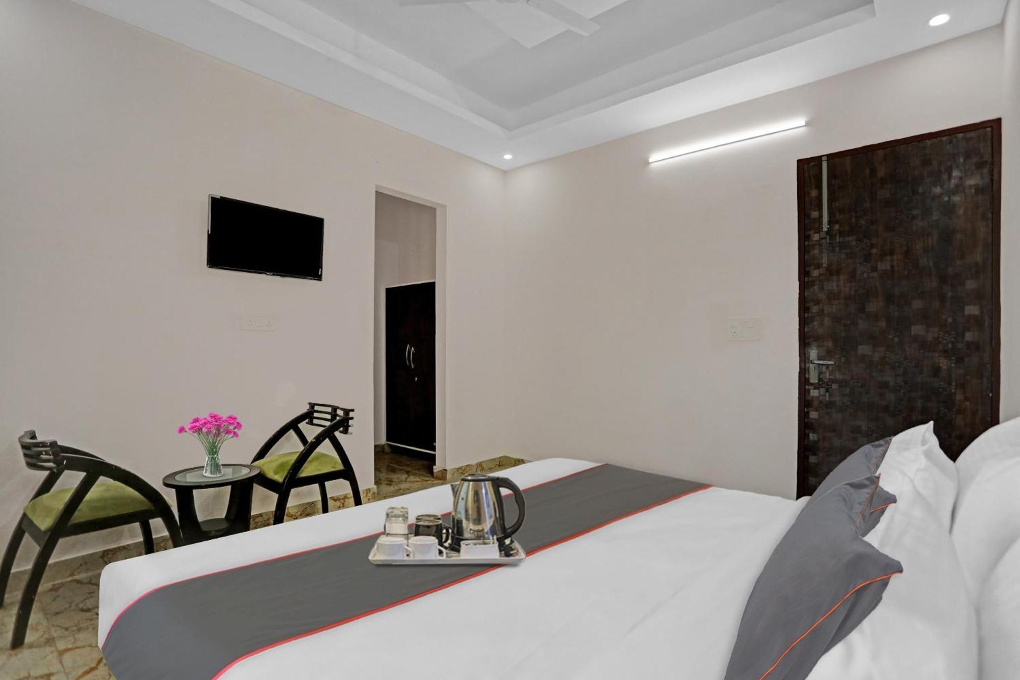Collection O The Royal Fern Hotel Farrukhnagar ภายนอก รูปภาพ