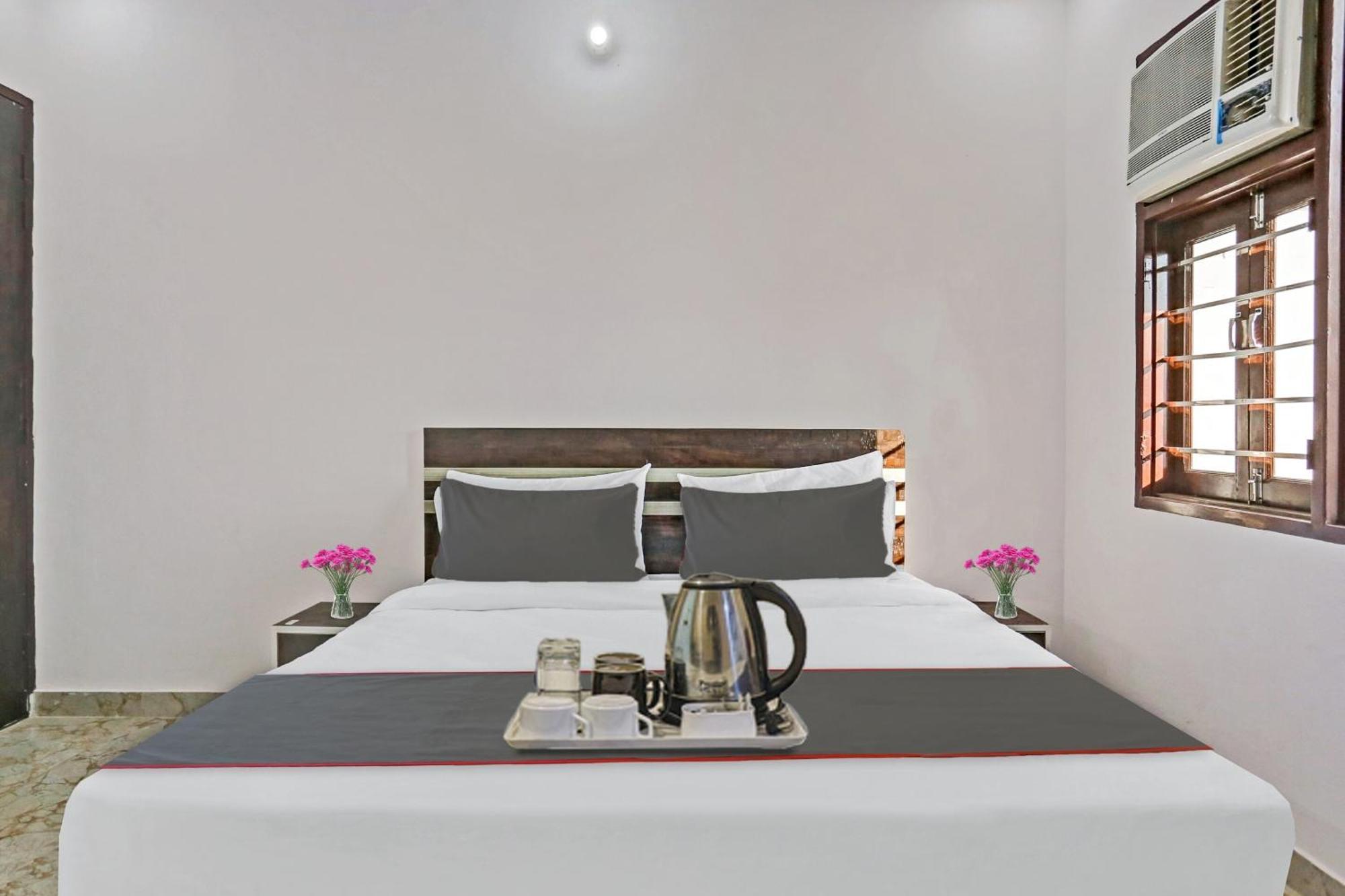 Collection O The Royal Fern Hotel Farrukhnagar ภายนอก รูปภาพ